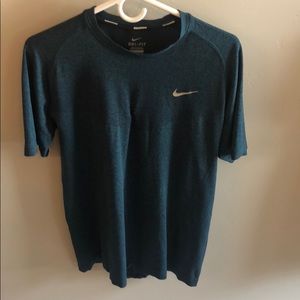 Nike Dri Fit Knit workout running shirt large